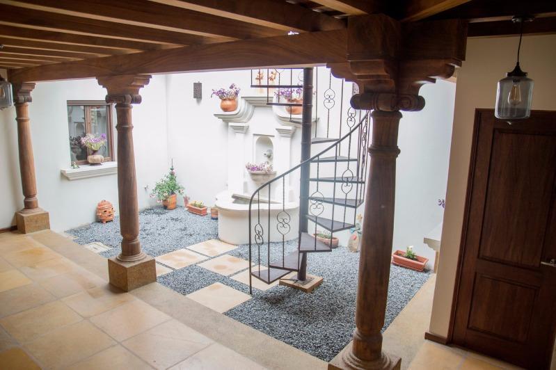 Casa Girasol Bed & Breakfast Antigua Екстериор снимка
