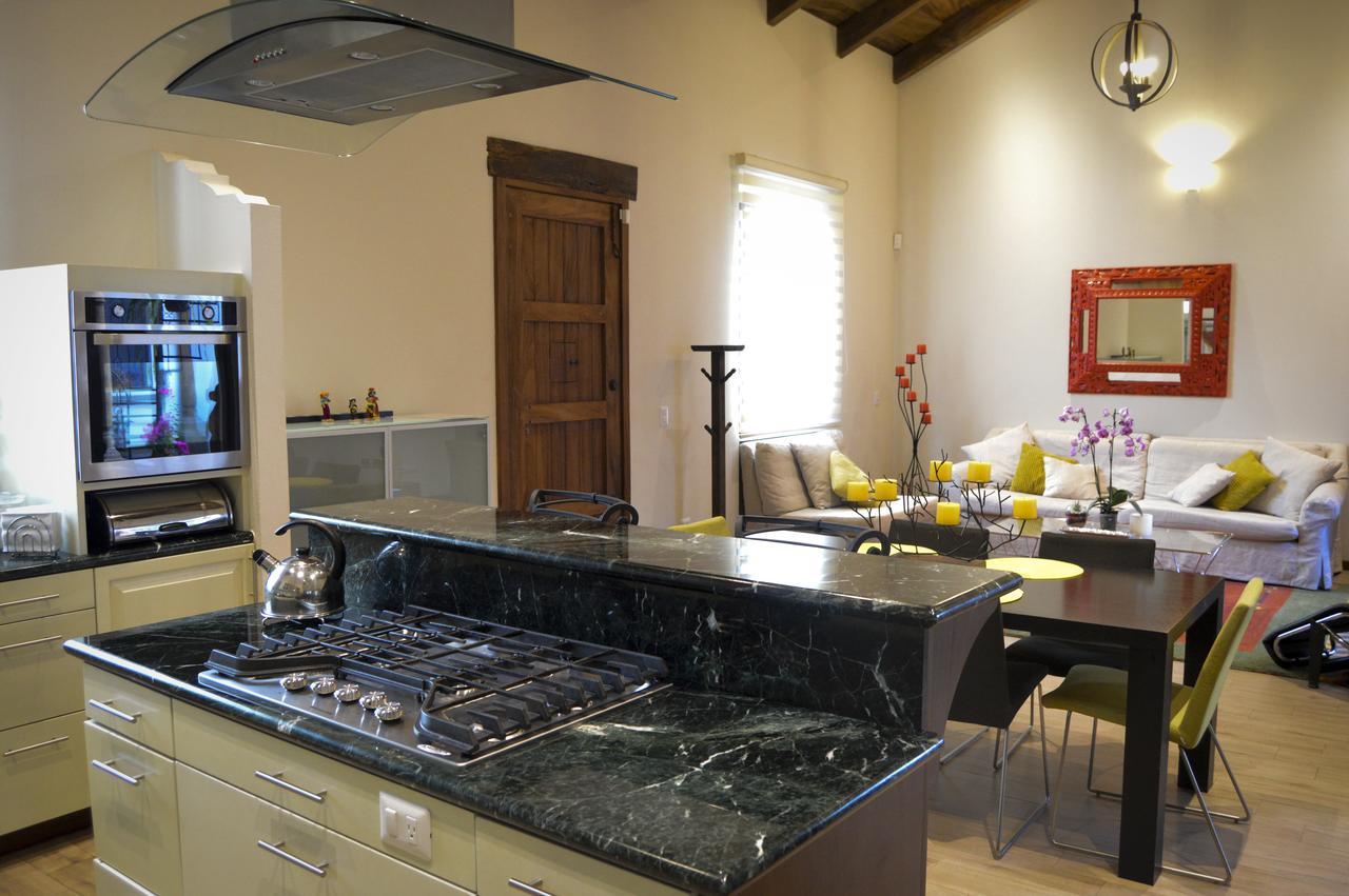 Casa Girasol Bed & Breakfast Antigua Екстериор снимка