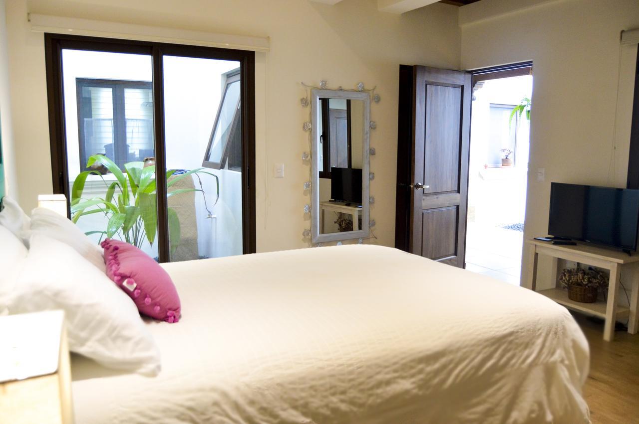 Casa Girasol Bed & Breakfast Antigua Екстериор снимка